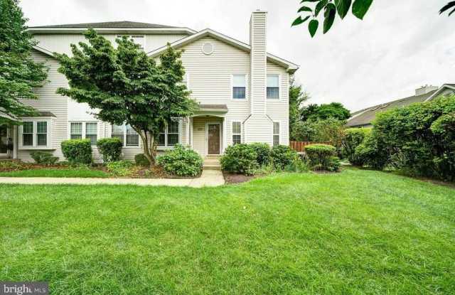8006 SPRUCE MILL DR Gallery 1