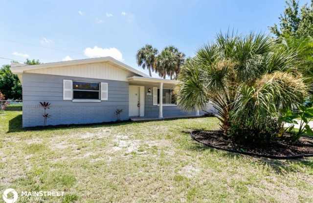 3644 Wiltshire Drive - 3644 Wiltshire Drive, Beacon Square, FL 34691