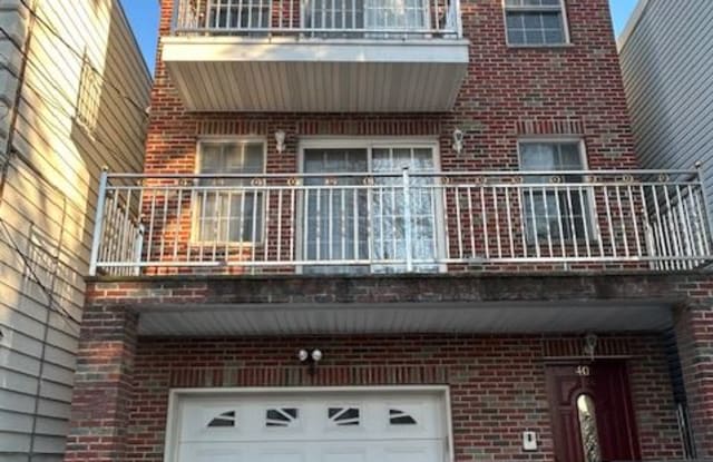 40 Bryant Ave Unit #1 - 40 Bryant Avenue, Jersey City, NJ 07306