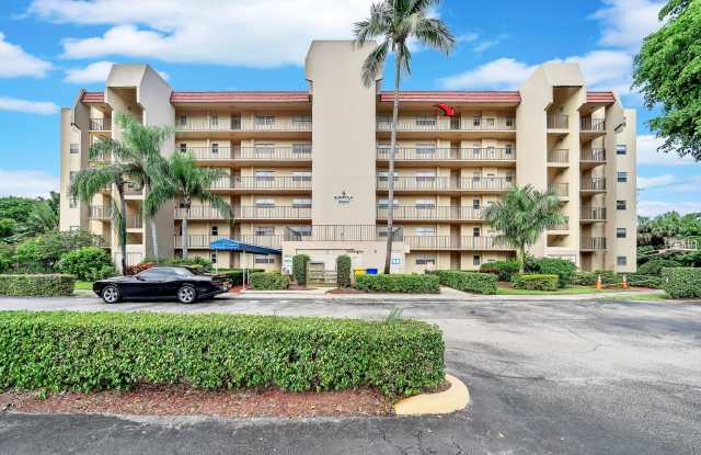 3524 Via Poinciana photos photos