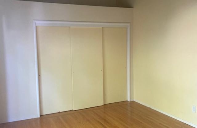 1520 Summit Road photos photos