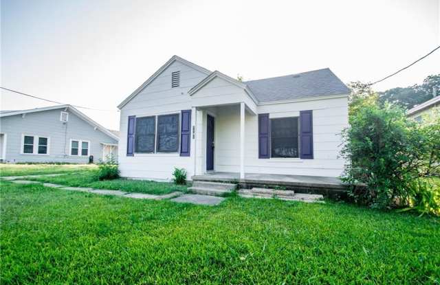 1101 Collier Street - 1101 Collier Street, Denton, TX 76201