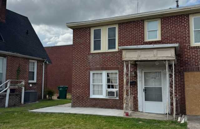 111-B Taggart Ave photos photos