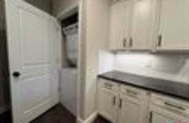 4309 Lennox Court - 55 Gallery 4