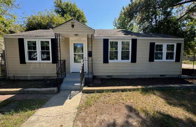 New renovation 3BR/1.5BA house $100 off FIRST MONTH Rent Gallery 1
