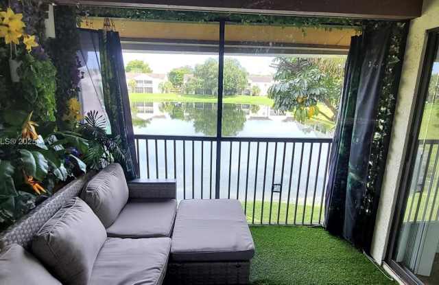 2531 NW 56th Ave photos photos