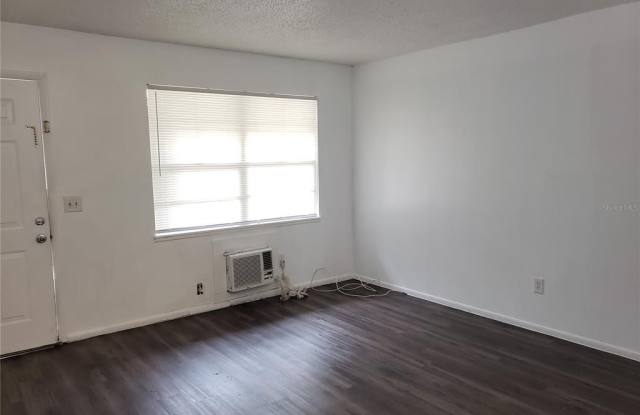 8584 CHANNELVIEW CIRCLE Gallery 3