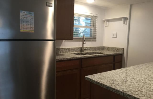 1412 STRAND ST - 1412 Strand Street, Neptune Beach, FL 32266