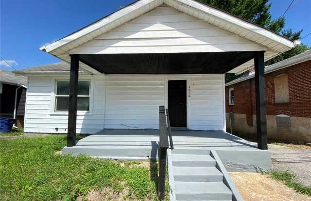3816 N Hanley Road Gallery 1
