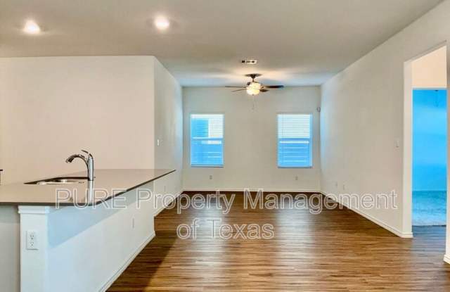 105 Blue Blaze Trl Gallery 4