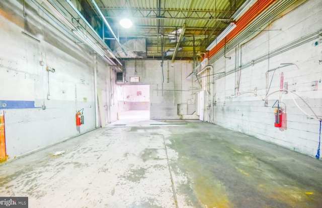 215 S COLLEGE Street unit: Warehouse #2 photos photos