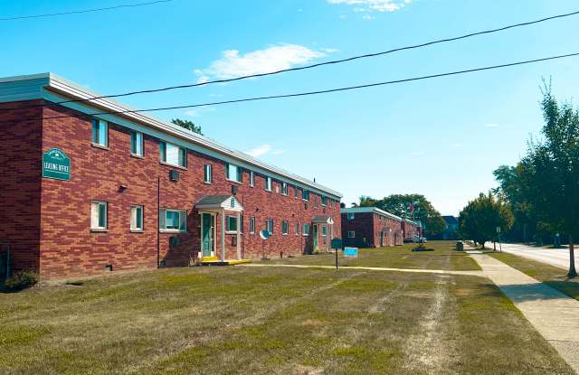 Emerald Village Apartments photos photos
