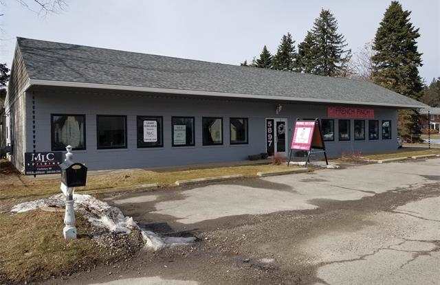 5897 DIXIE Highway - 5897 Dixie Highway, Oakland County, MI 48346