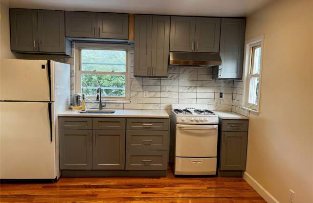 307 Emerson Place photos photos