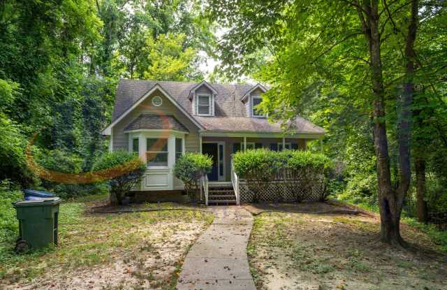 Charming 3-Bedroom, 3-Bath Home in Durham – Ideal Location Near Duke!! photos photos