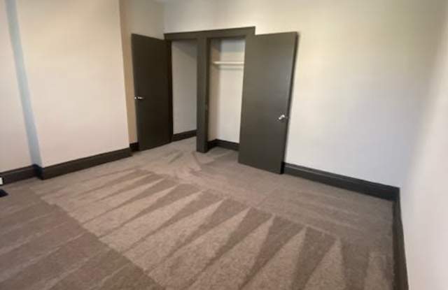 942 South Champion Avenue Gallery 2