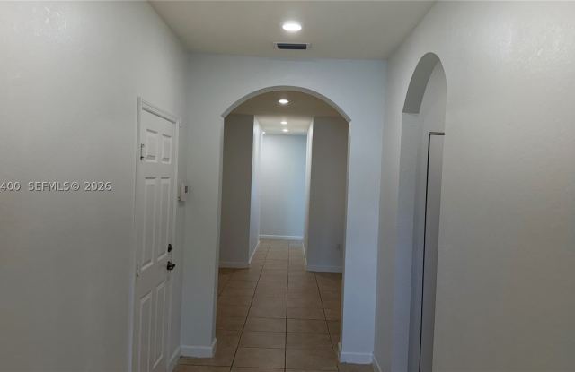 737 SE 37th Pl Gallery 2
