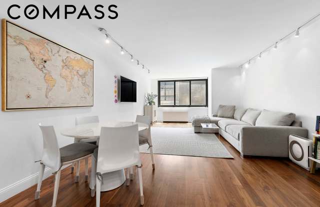 515 East 72nd Street - 515 East 72nd Street, New York City, NY 10021