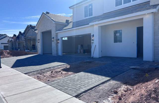 Gorgeous 6 bedroom with pool - 2628 East Rosedale Drive, St. George, UT 84790