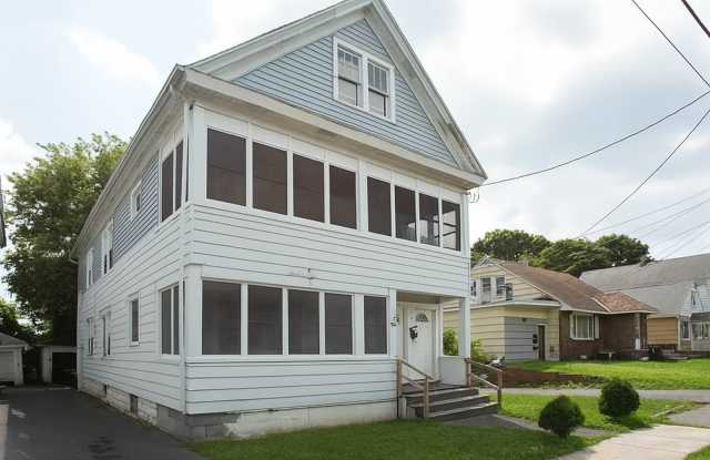 Eastwood Charmer – Updated 3-Bedroom with Classic Appeal photos photos