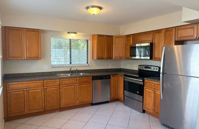 2/2 Townhome in Fort Myers for Rent photos photos 2/2 Townhome in Fort Myers for Rent photos photos