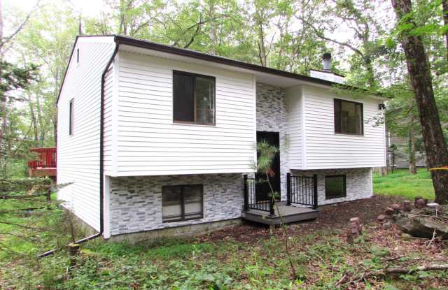 109 Rodeo Lane photos photos
