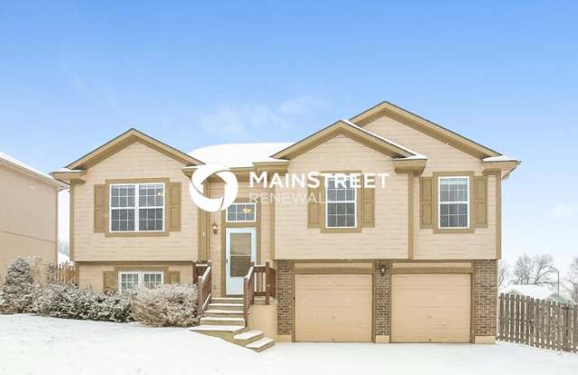 1600 Northwest High View Drive - 1600 Northwest High View Drive, Grain Valley, MO 64029