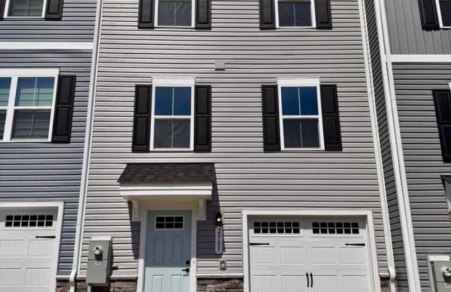Brand New Townhouse in Ridgeview Subdivision photos photos