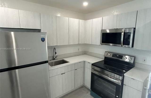 309 Lewis Ln photos photos