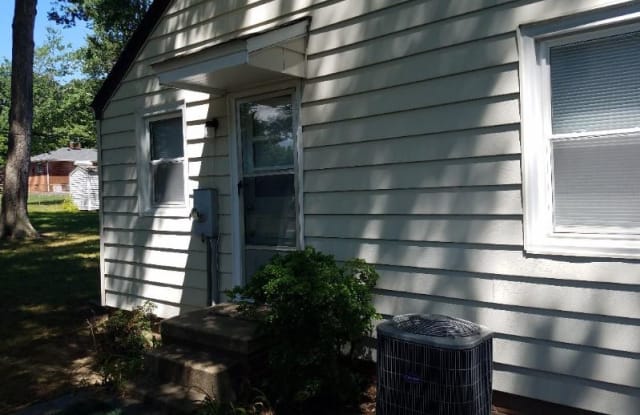 8002 Dalmain Dr Gallery 2