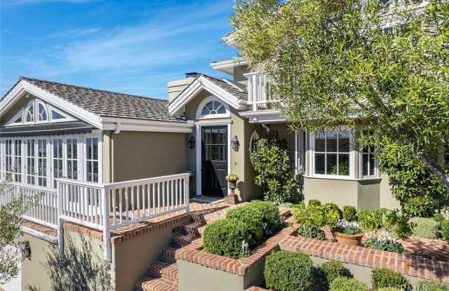 806 Emerald Bay Gallery 2