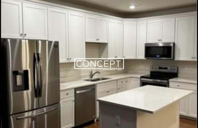 70 trotter Rd. - 70 Trotter Road, Weymouth Town, MA 02190