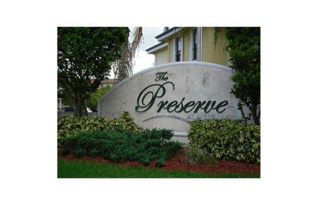 Updated 2 Bed/2 Bath Condo with Screened Patio  Lake Views - Available to move in on 11/1/2025 photos photos Updated 2 Bed/2 Bath Condo with Screened Patio  Lake Views - Available to move in on 11/1/2025 photos photos