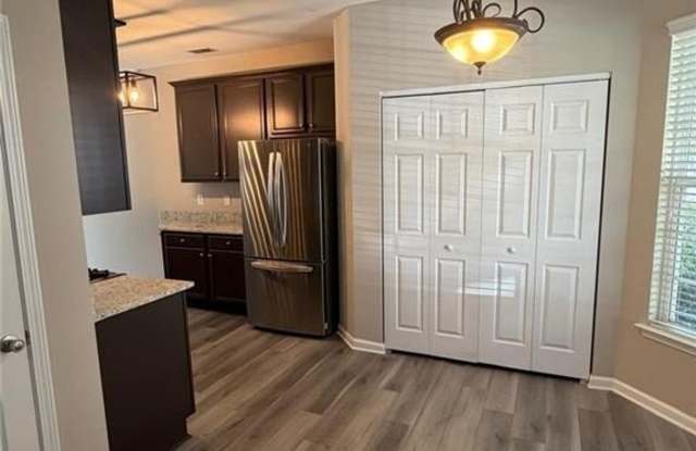 4719 Liberty Square Drive Gallery 2