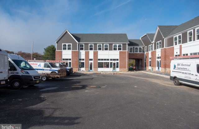 43 HIGHTSTOWN RD - 43 Princeton Hightstown Rd, Princeton Junction, NJ 08550