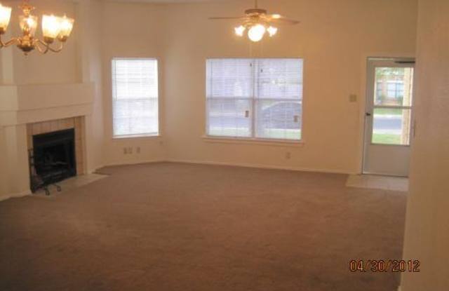 8715 RIDGE MILE DR Gallery 3