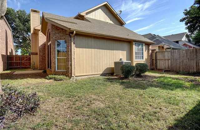 922 Golden Grove Drive Gallery 2