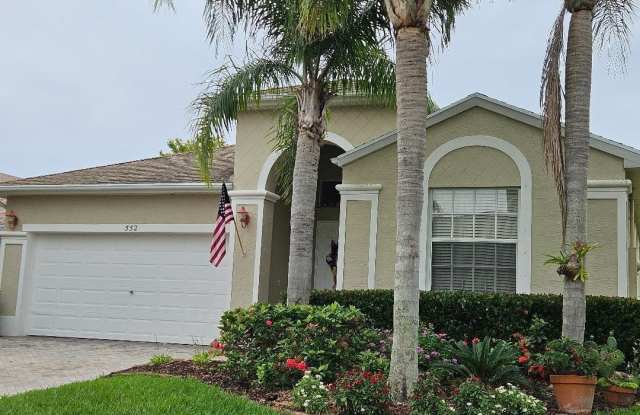 552 SW Calamondin Way Way SW photos photos