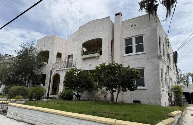 1643 MALLORY Street Gallery 1