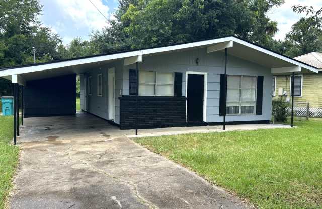 605 Choctaw Drive Gallery 1