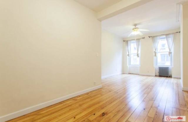 524 East 85th Street - 524 East 85th Street, New York City, NY 10028