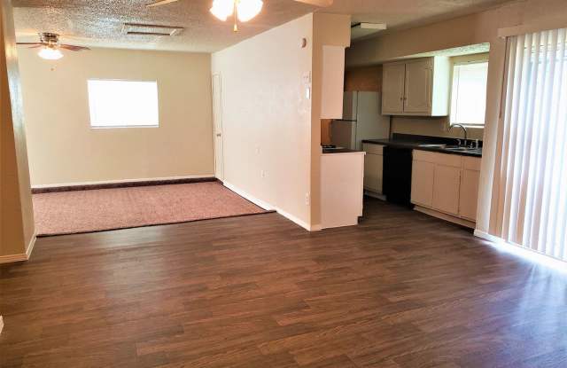 7403 Ridgewick Dr. Gallery 2