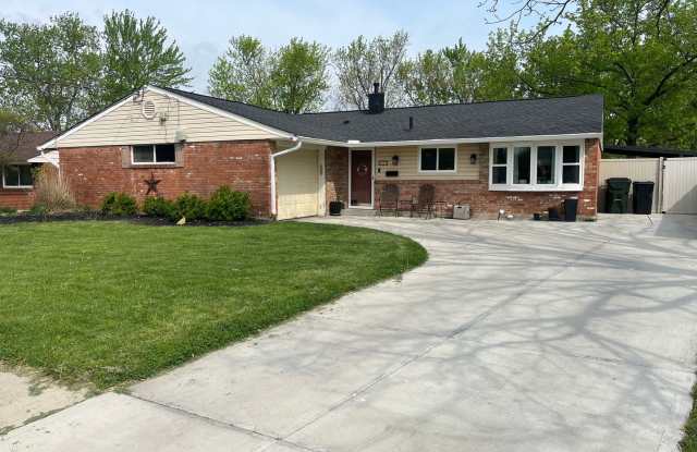 Ranch House in Sharonville Gallery 1