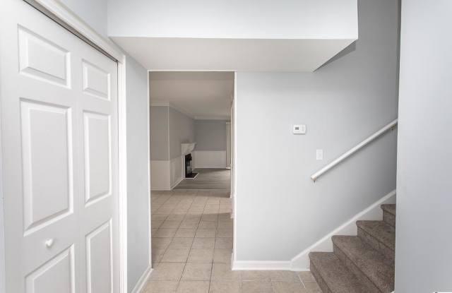 1100 Wedge Way Gallery 2