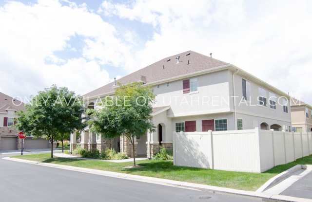 1054 W 70 N photos photos