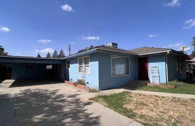 619 N. Blackstone - 619 North Blackstone Street, Tulare, CA 93274