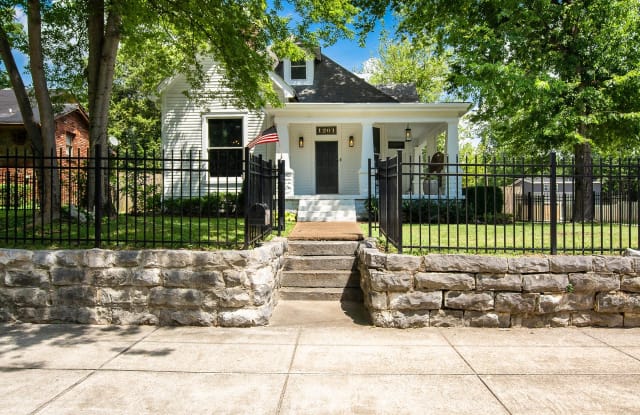 1201 Meridian St - 1201 Meridian Street, Nashville, TN 37207