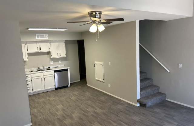 6157 E GLENCOVE Street Gallery 4