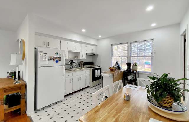 18 Old Riverhead Road E Gallery 4