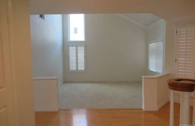 25352 Misty Ridge Gallery 3